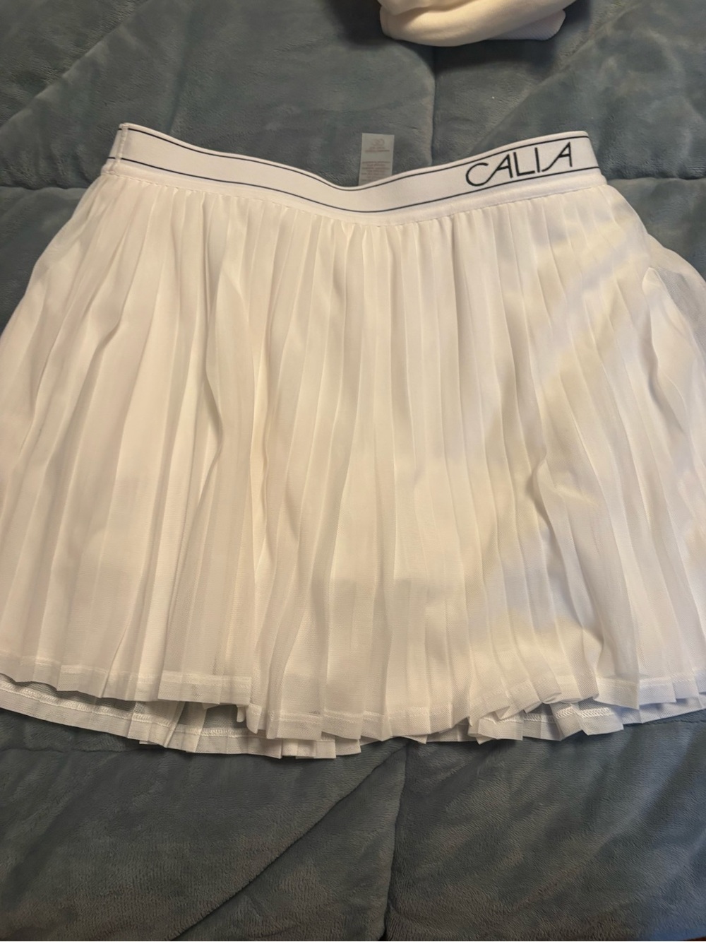 CALIA by Carrie Underwood White Pleated Tennis Mini Skirt